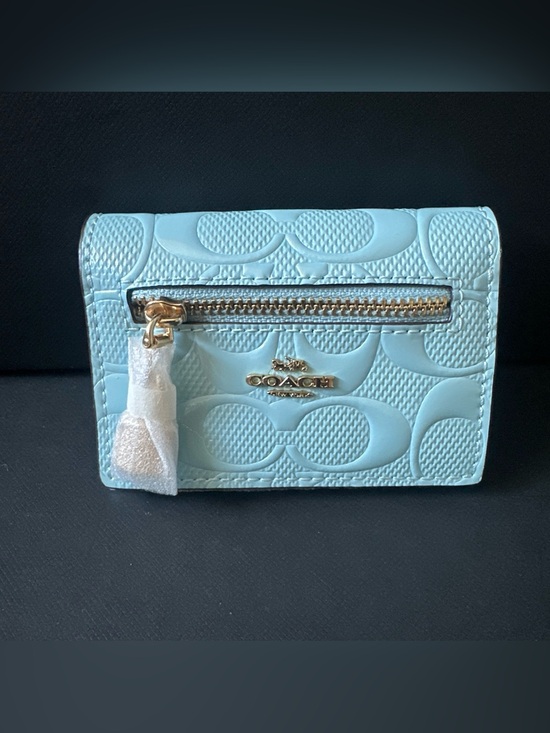 Coach Handbags - NWT Coach Card Case With Charm In Signature Leather